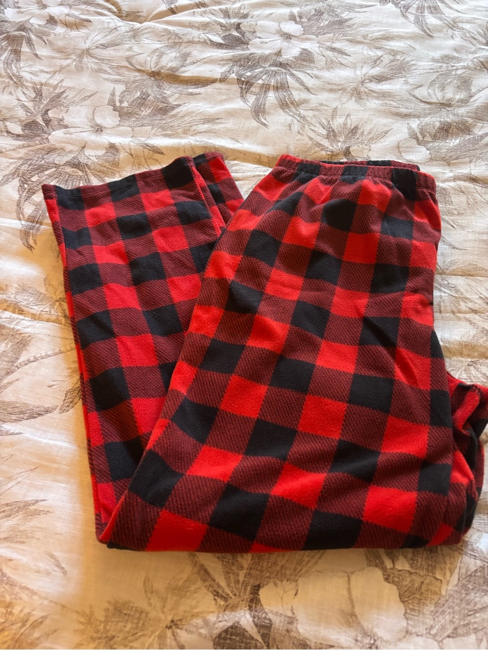 Womens Red and Black Buffalo Plaid Fleece Pajama Pants